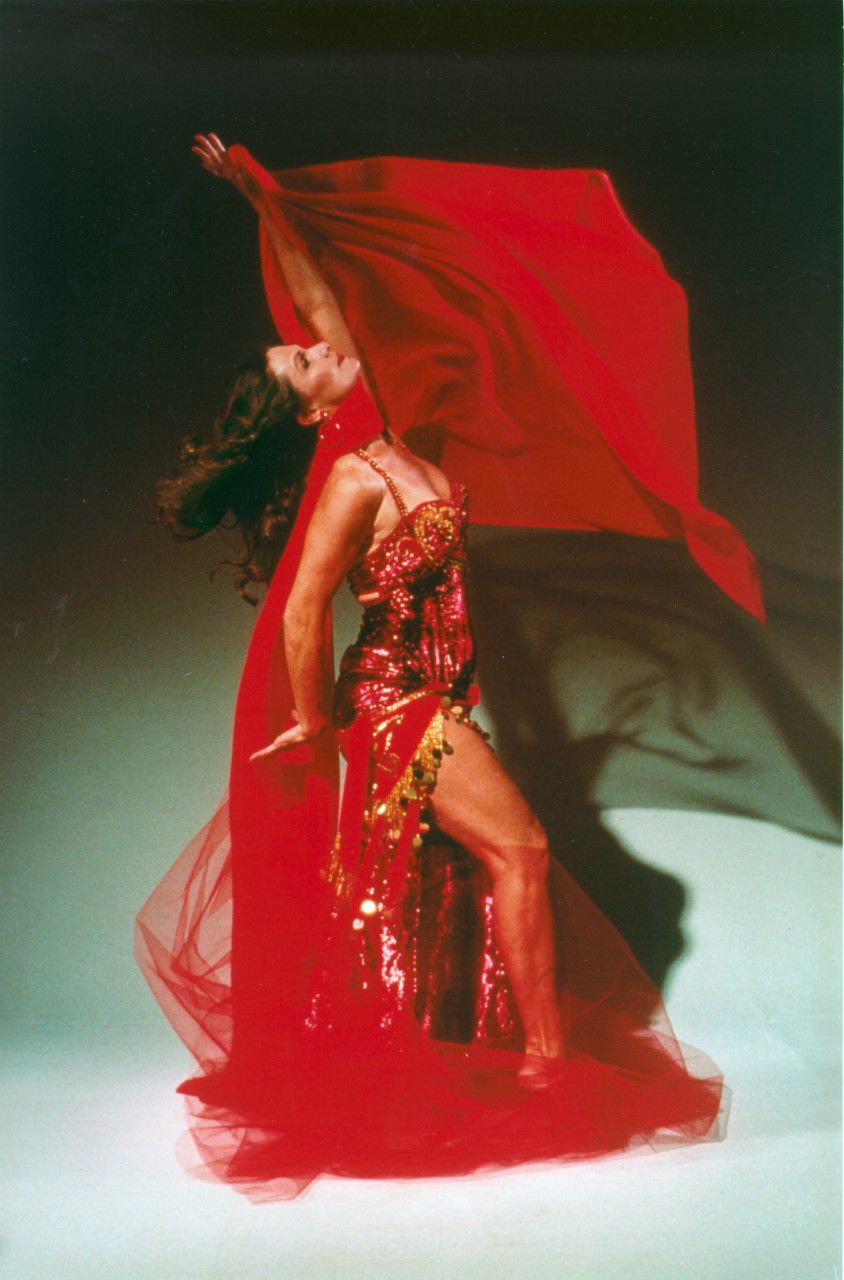 Kathryn Ferguson belly dancing